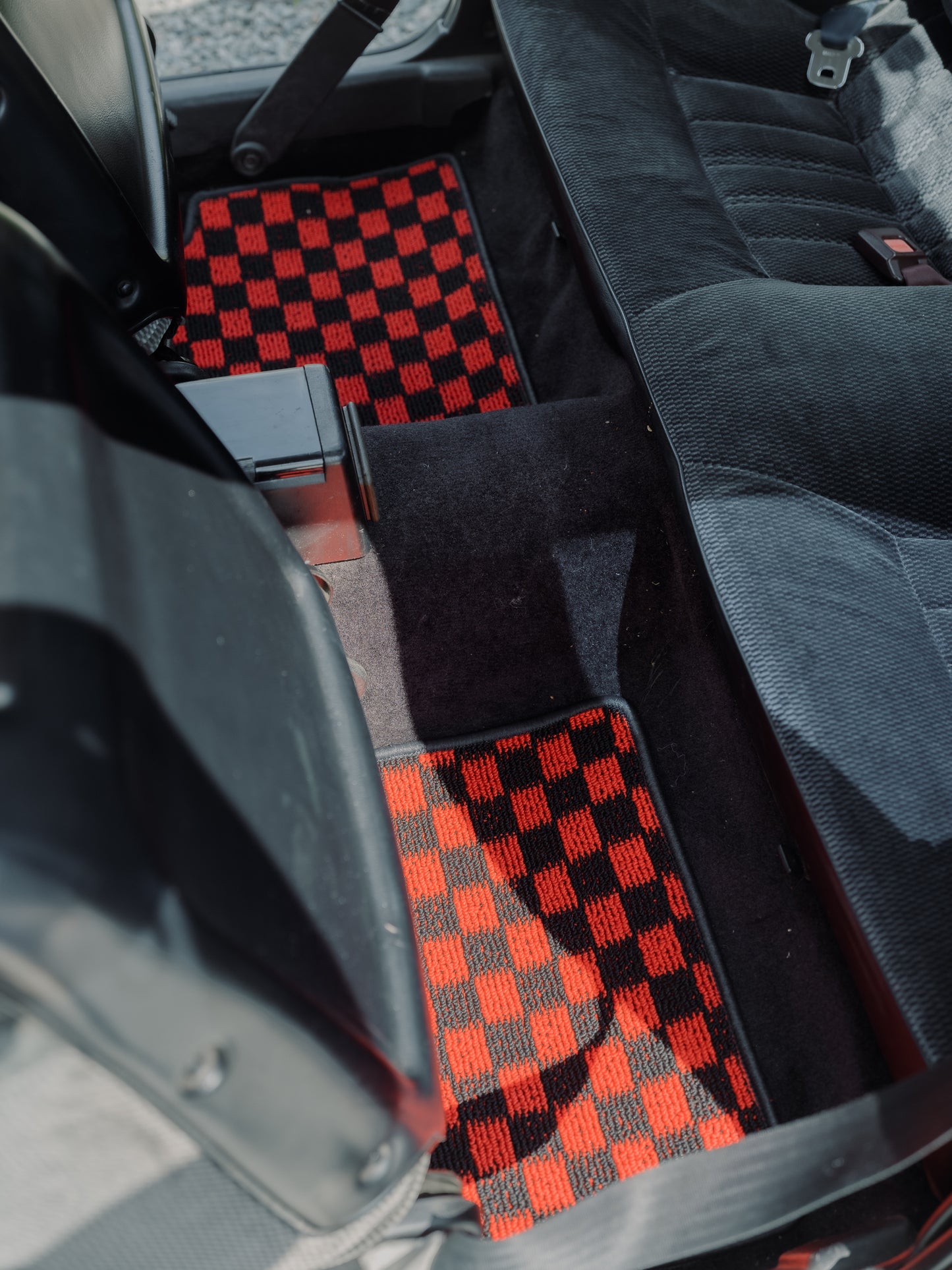 Checkered floor mats for Toyota Corolla AE86 (83-87)