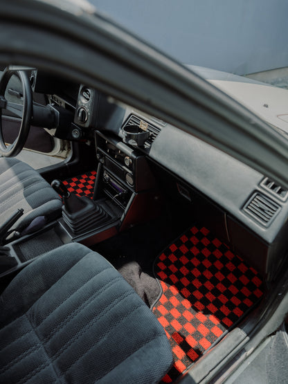 Checkered floor mats for Toyota Corolla AE86 (83-87)