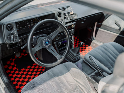 Checkered floor mats for Toyota Corolla AE86 (83-87)