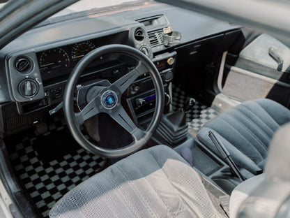 Checkered floor mats for Toyota Corolla AE86 (83-87)