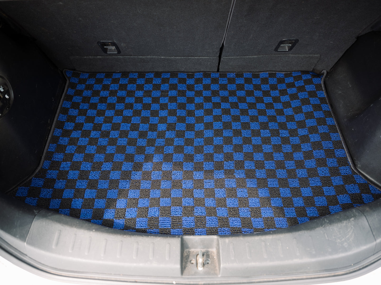 Checkered trunk mats for Honda Fit GE8 (09-14)